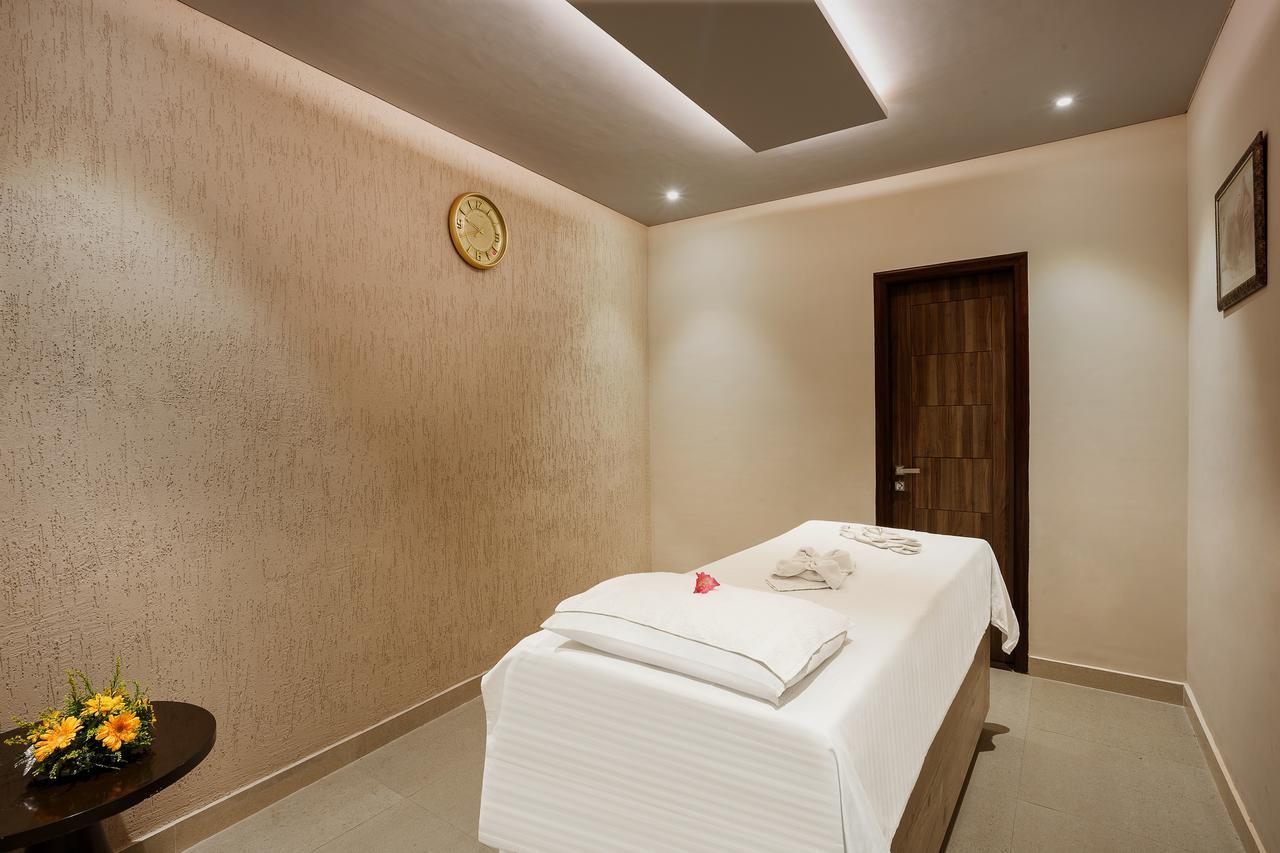 The Manor Bareilly By Leisure Hotels Ngoại thất bức ảnh